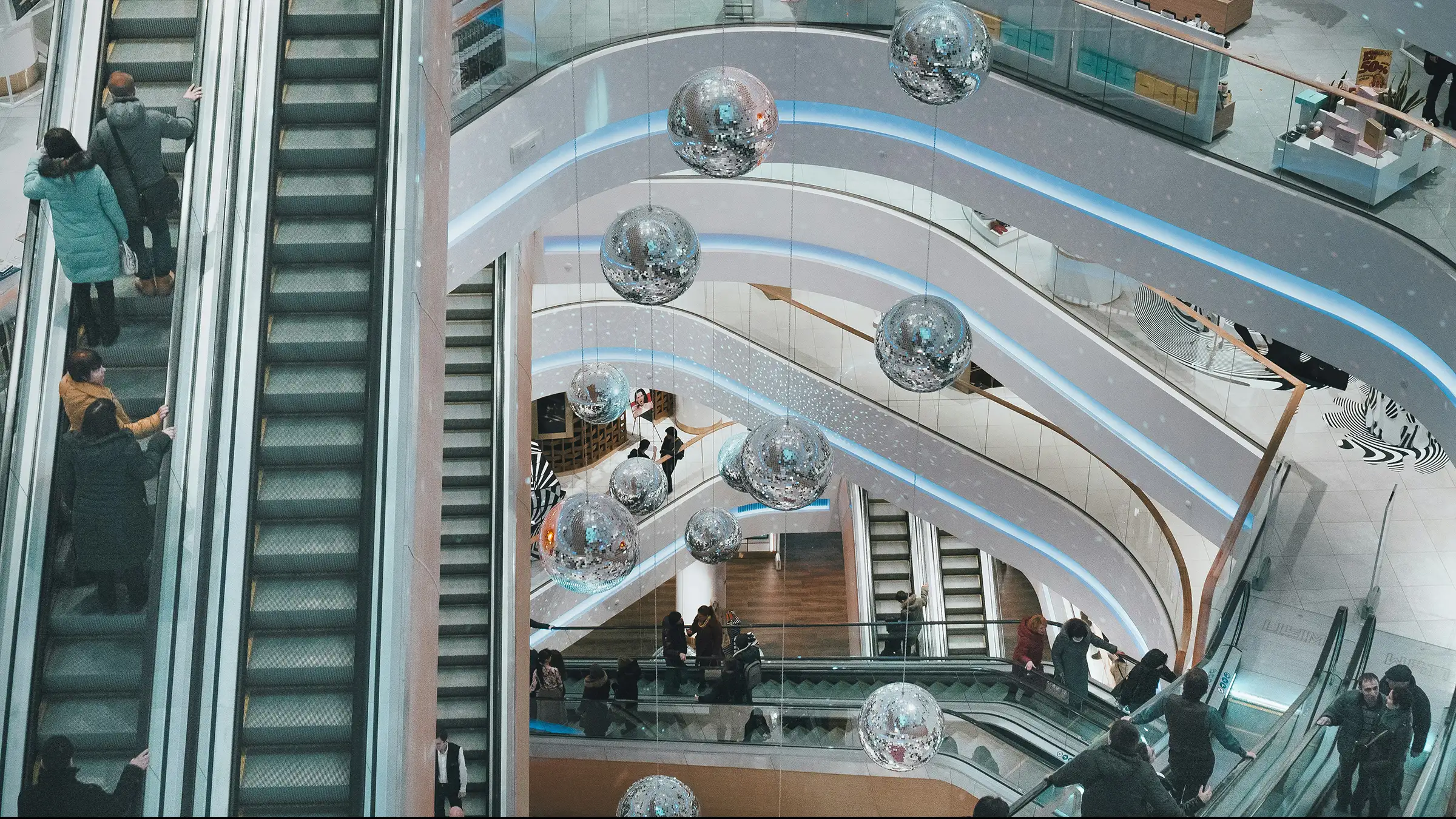 Change management program for retail sector leaders